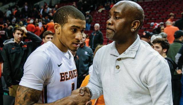 这也让勇士 这也让勇士